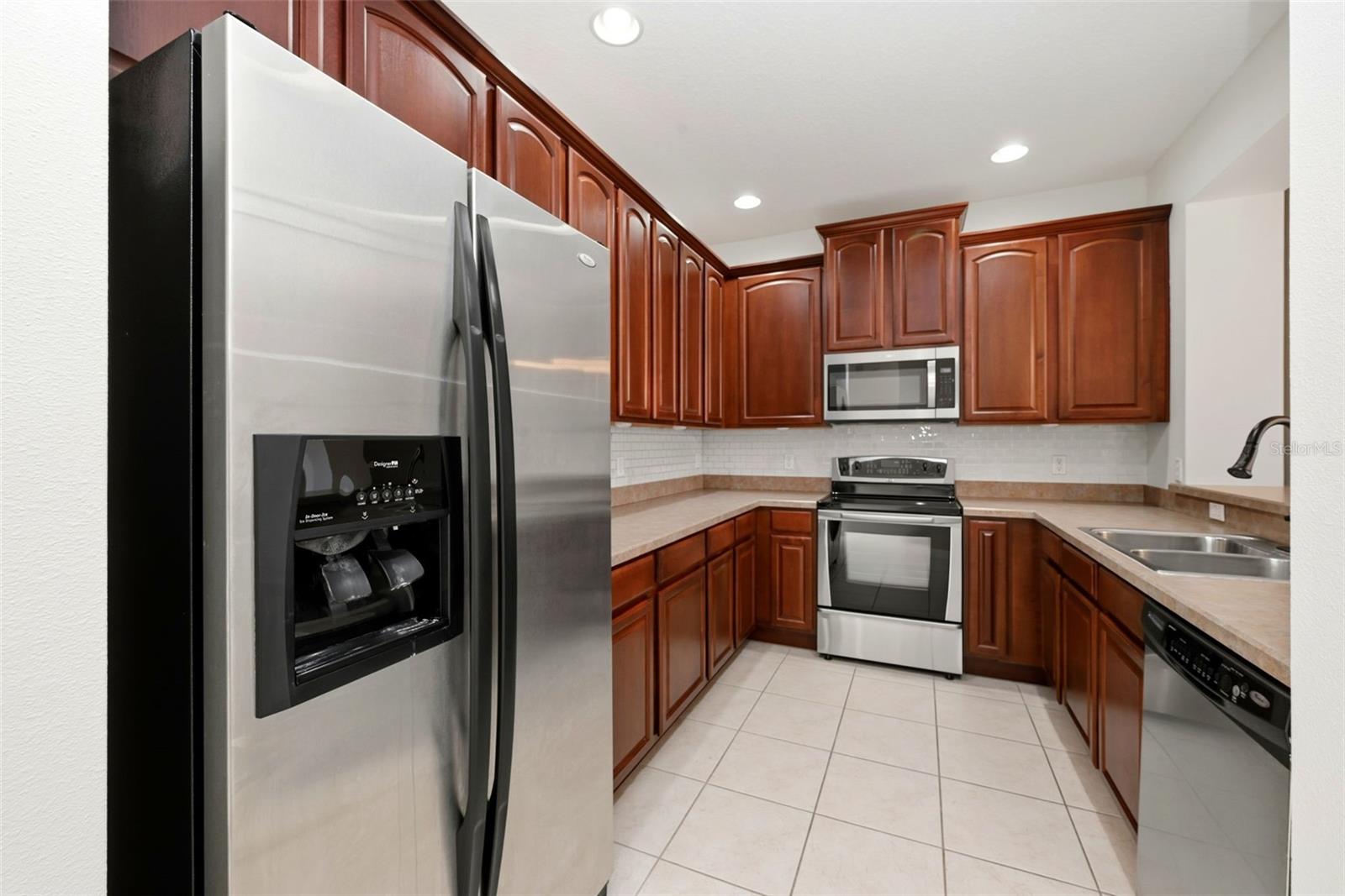 CRESTWOOD HEIGHTS - Residential