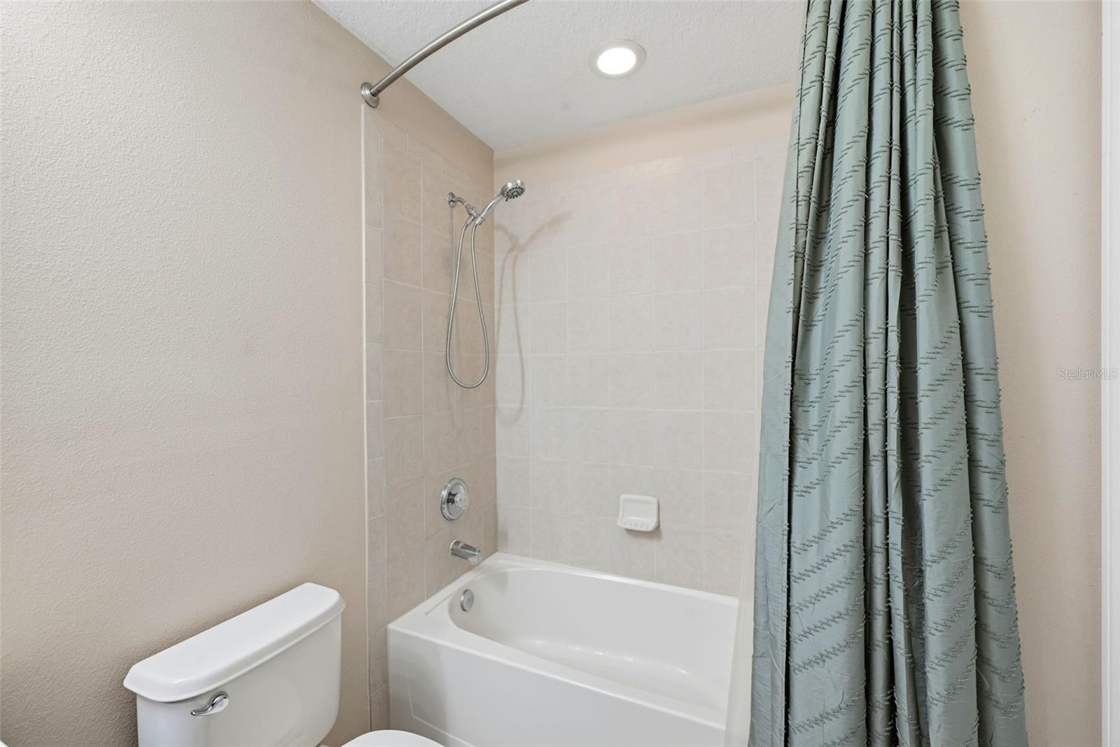 CRESTWOOD HEIGHTS - Residential