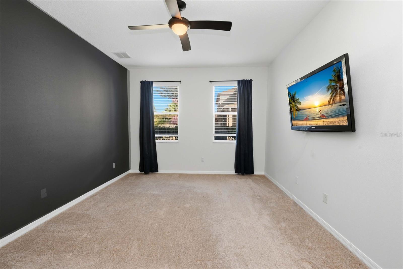 CRESTWOOD HEIGHTS - Residential