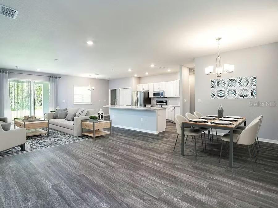 MARION OAKS - Residential