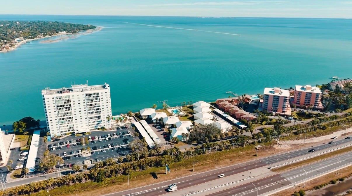 HIDDEN BAY VILLAS CONDO - Residential