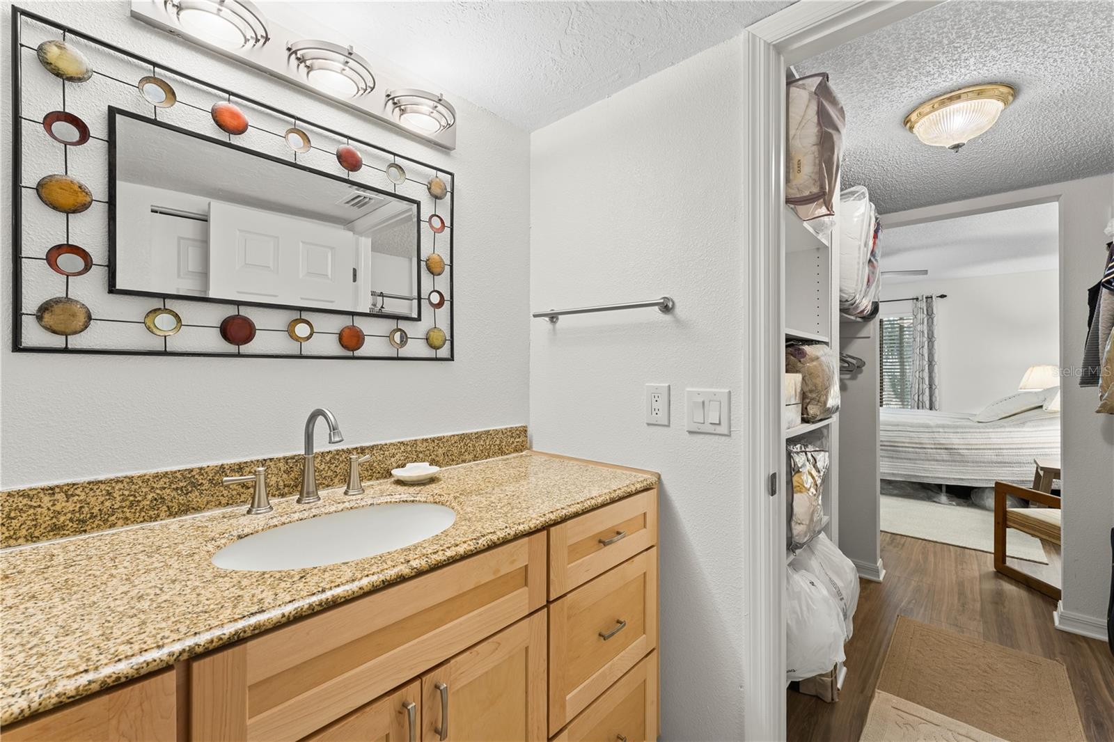 HIDDEN BAY VILLAS CONDO - Residential