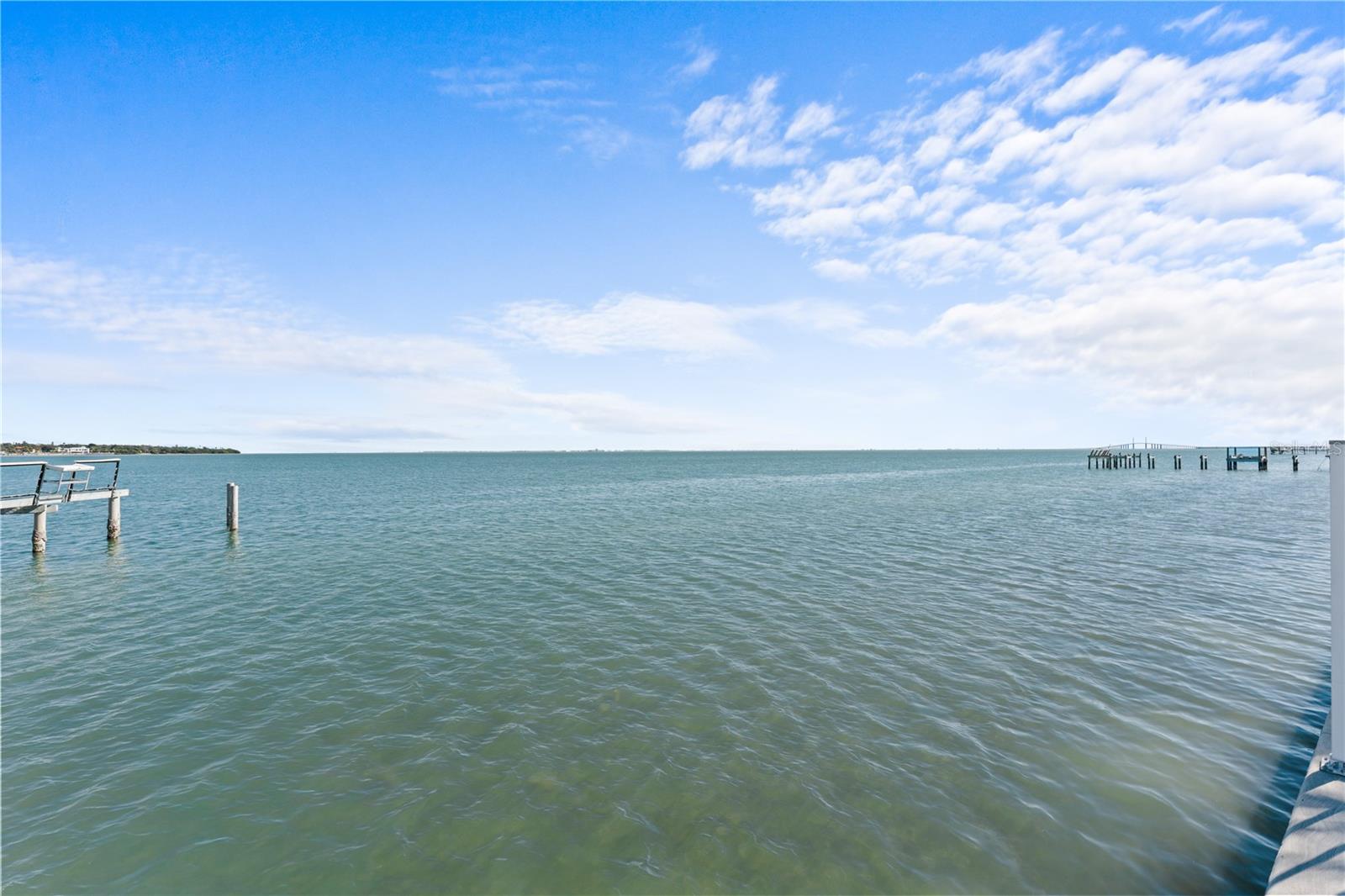 HIDDEN BAY VILLAS CONDO - Residential