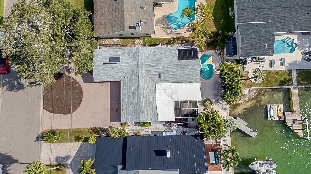 CAPRI ISLE - Residential