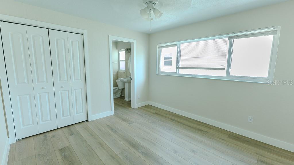 CAPRI ISLE - Residential