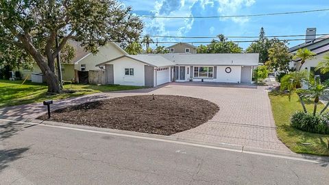 Photo of 12120 7th Street E, Treasure Island, FL 33706 (MLS # TB8433203)