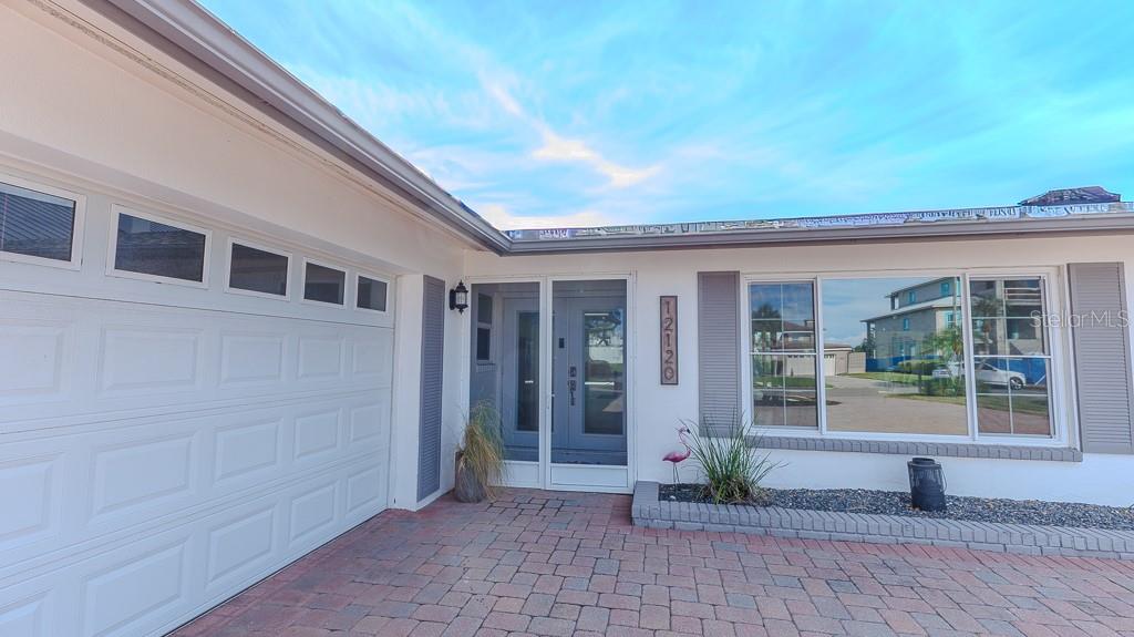 CAPRI ISLE - Residential