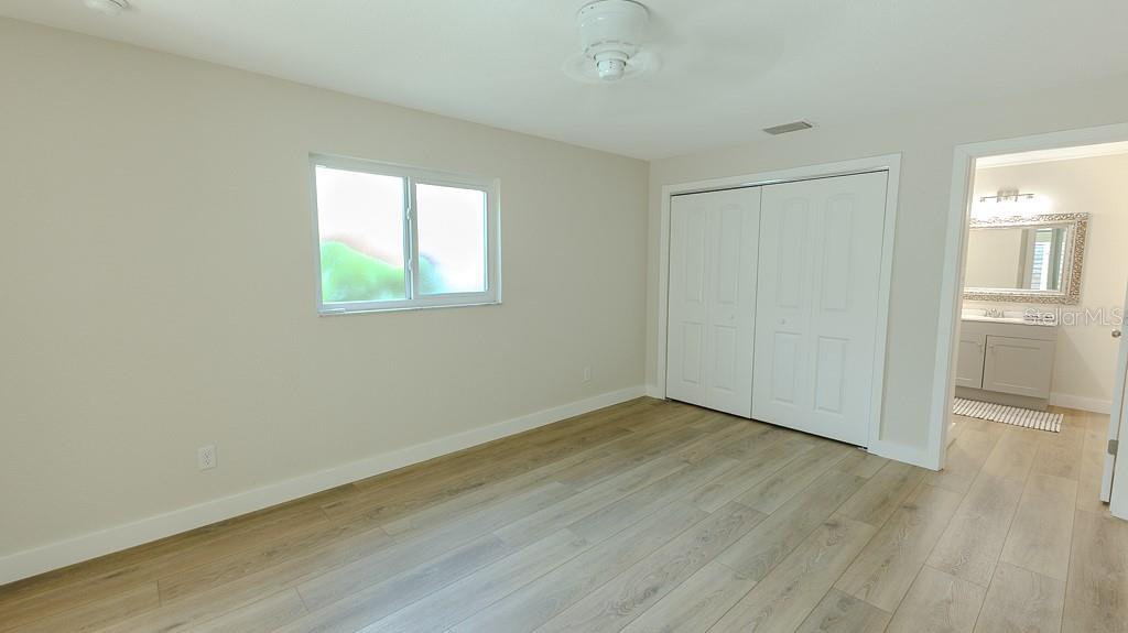 CAPRI ISLE - Residential