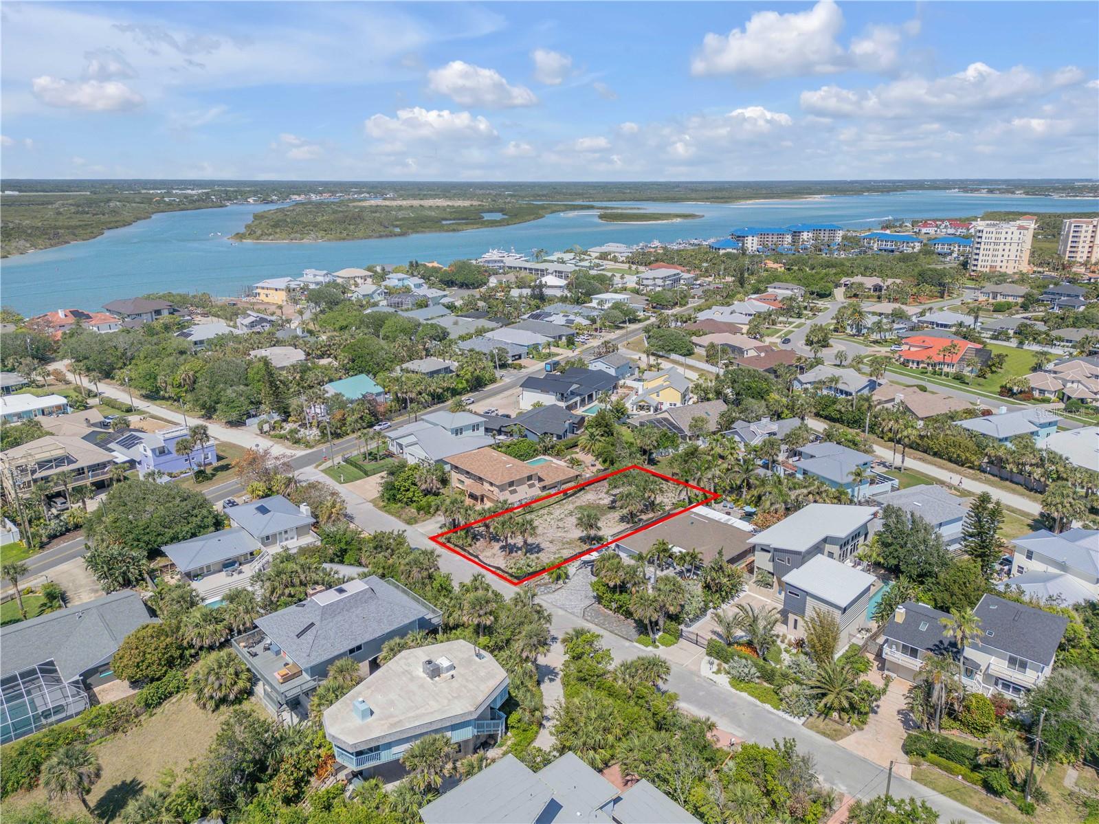 204 DUNE CIRCLE