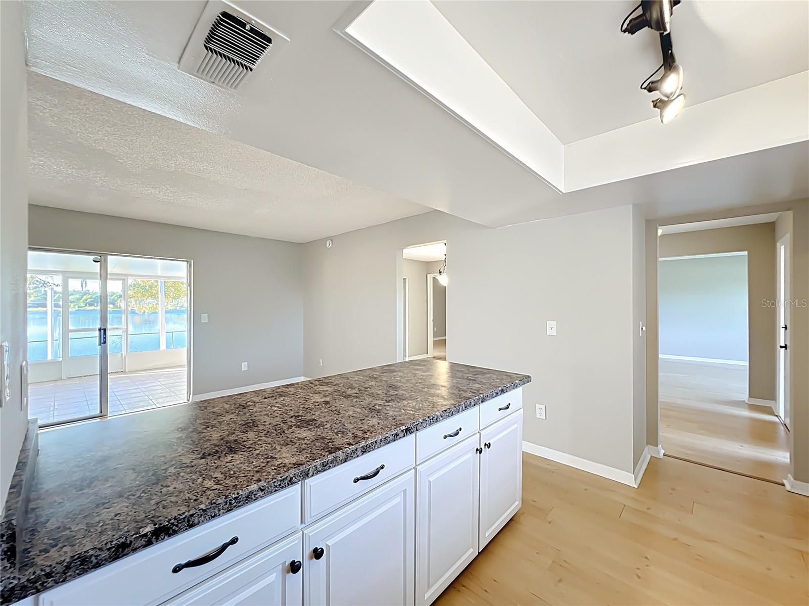 WINSOR MANOR 1ST ADD - Residential