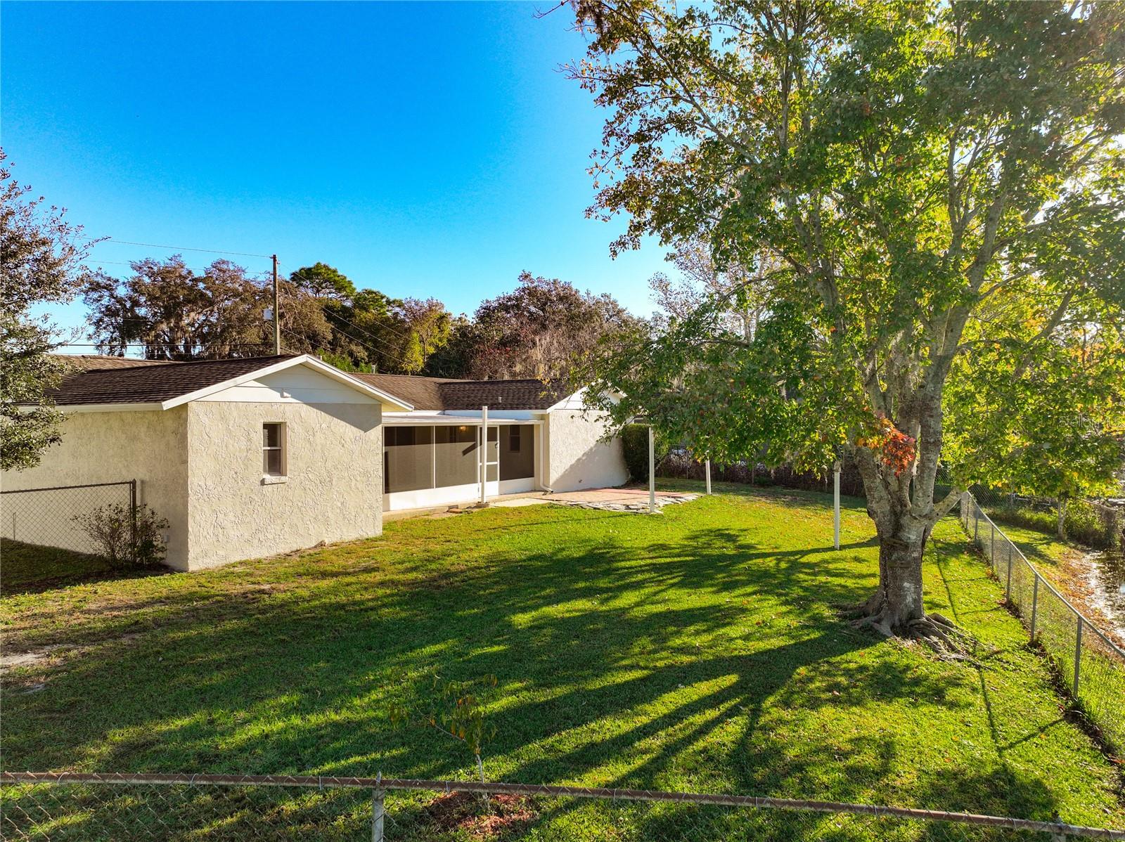 WINSOR MANOR 1ST ADD - Residential