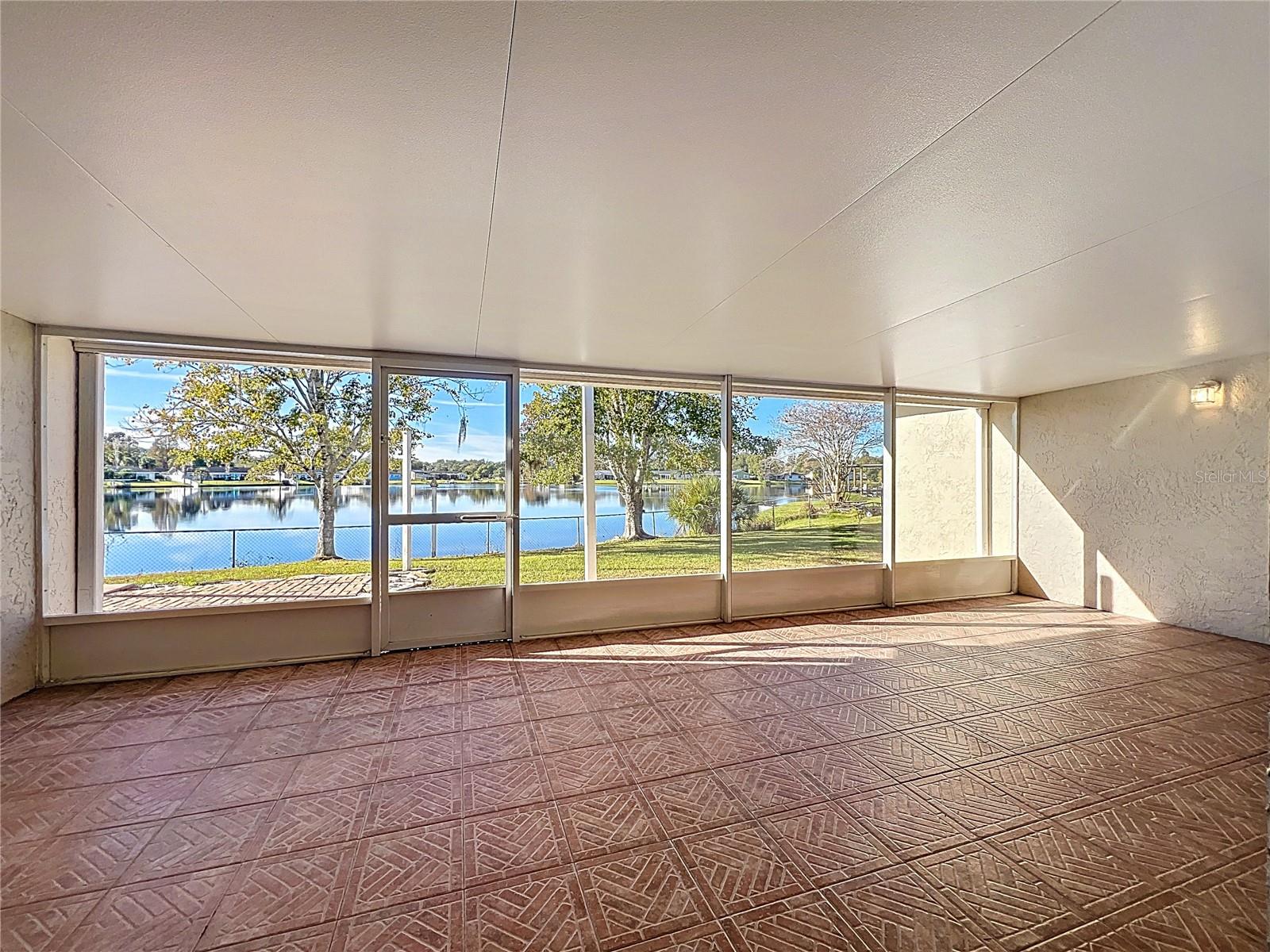 WINSOR MANOR 1ST ADD - Residential