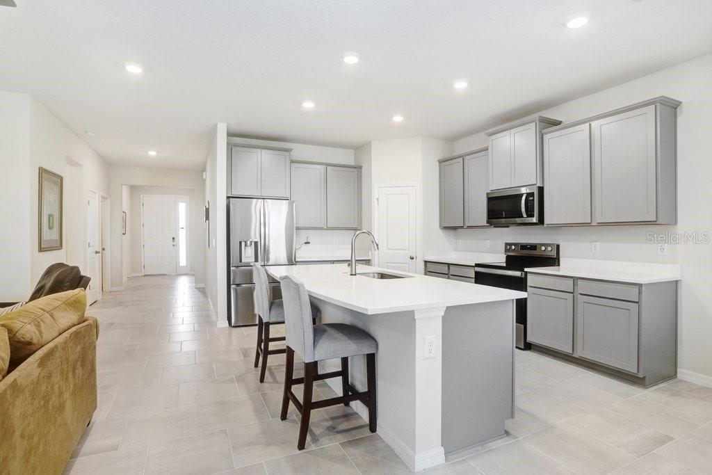 AVALON PK WEST-NORTH PHS 2 4 5 - Residential