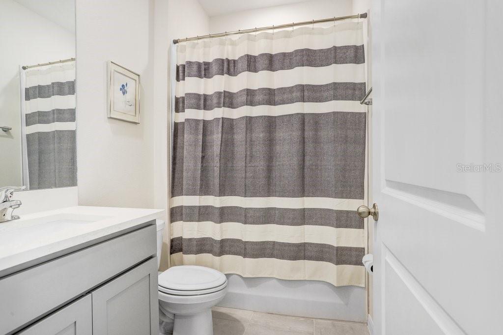 AVALON PK WEST-NORTH PHS 2 4 5 - Residential