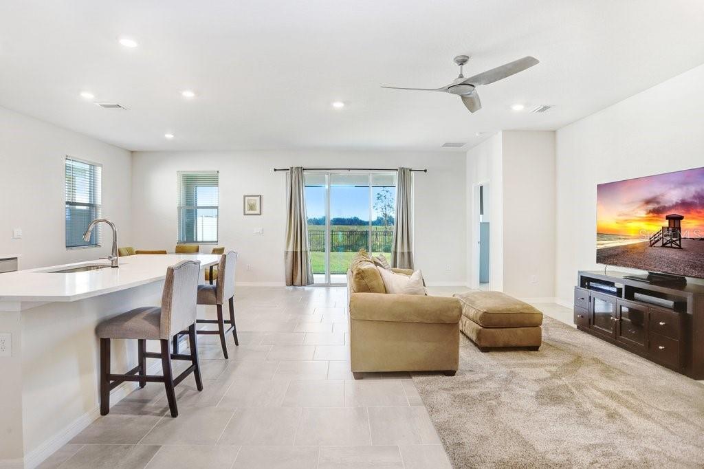 AVALON PK WEST-NORTH PHS 2 4 5 - Residential