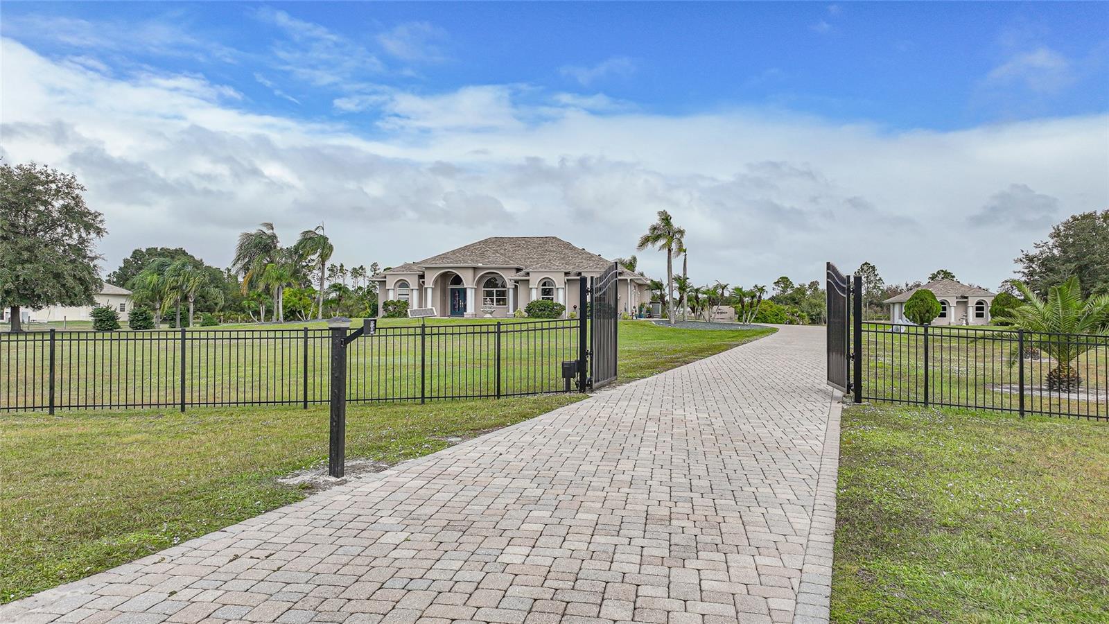 17300 RIVER RANCH COURT