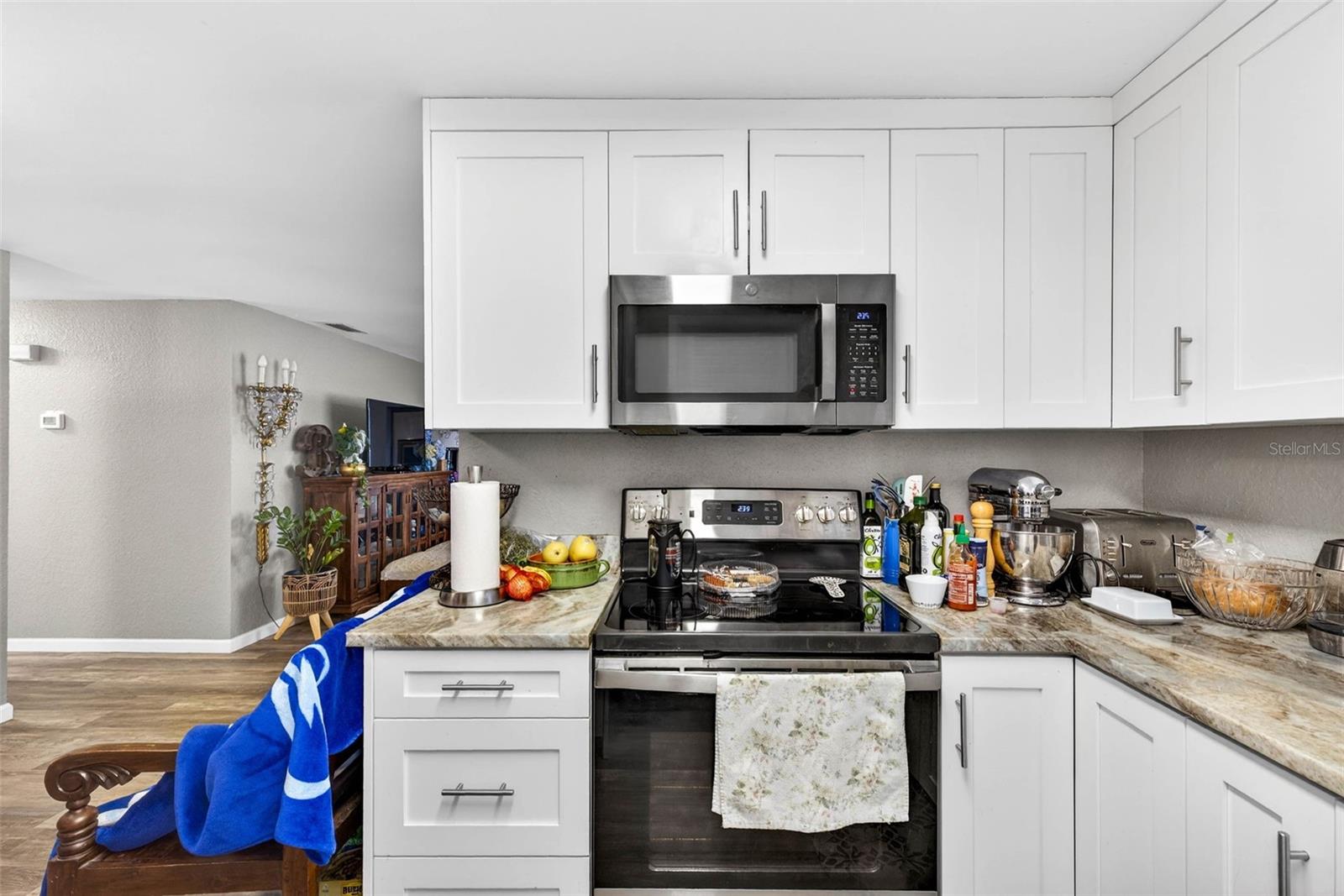 TRENTWOOD MANOR - Residential