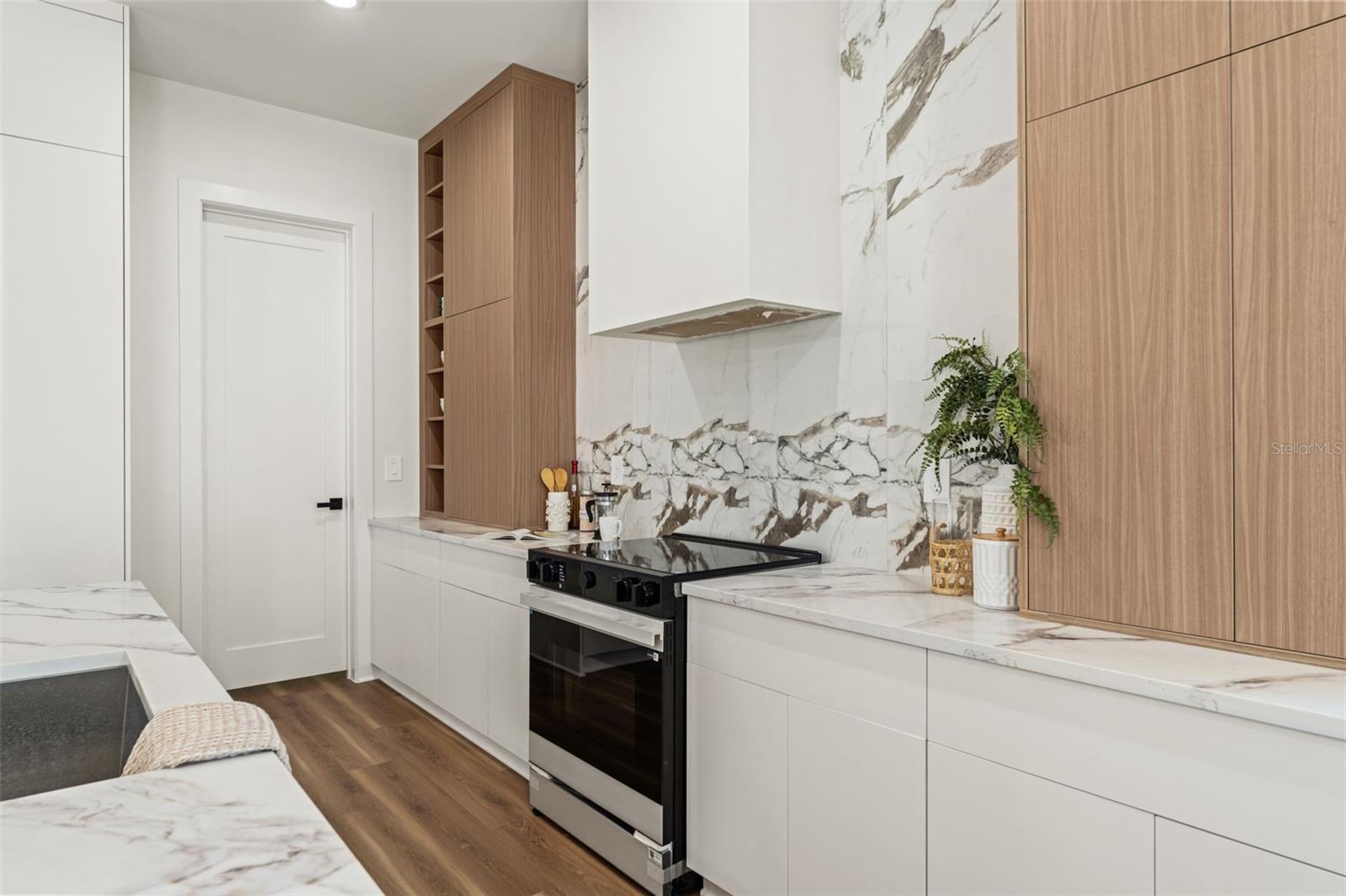 ALSTON HEIGHTS - Residential