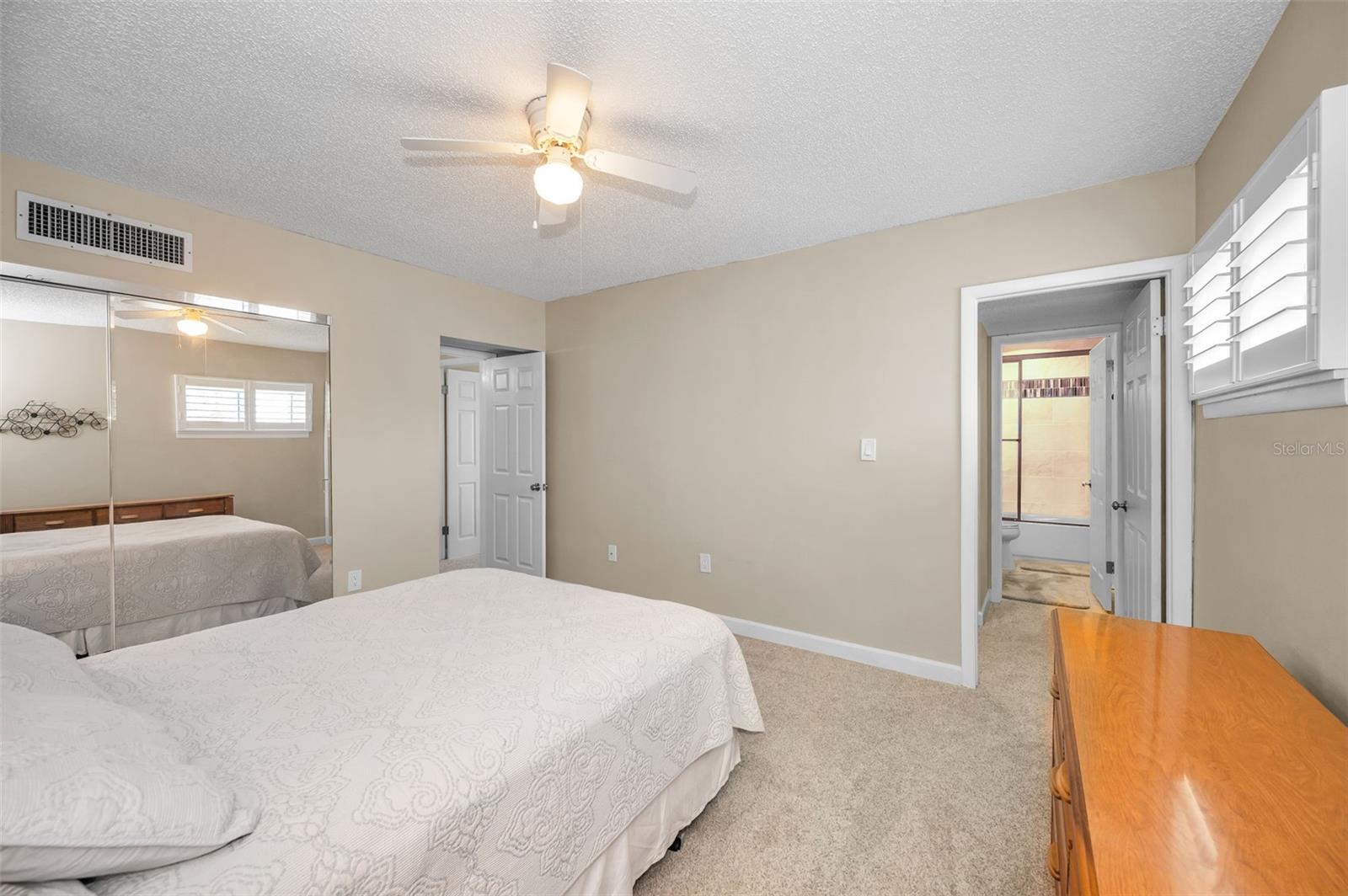 SAND KEY CONDO-BAYSIDE GARDENS II - Residential