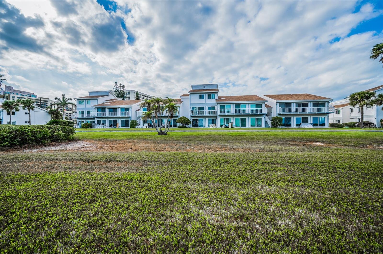 SAND KEY CONDO-BAYSIDE GARDENS II - Residential