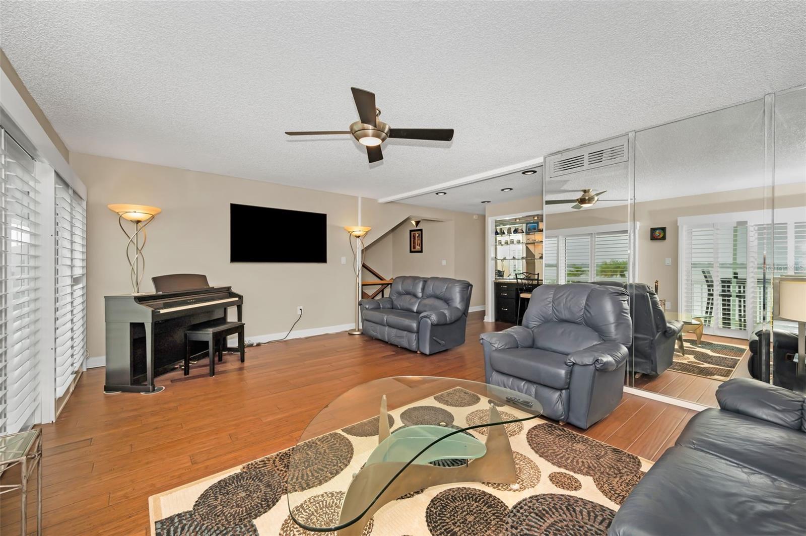 SAND KEY CONDO-BAYSIDE GARDENS II - Residential