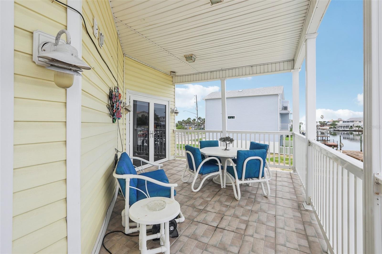 HUDSON BEACH ESTATES - Residential