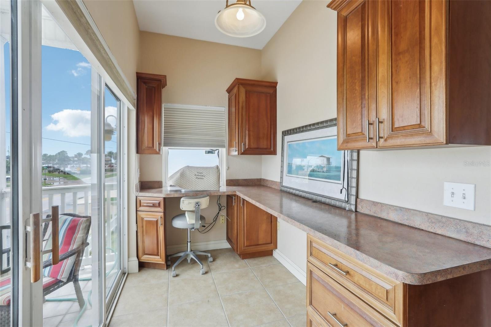 HUDSON BEACH ESTATES - Residential