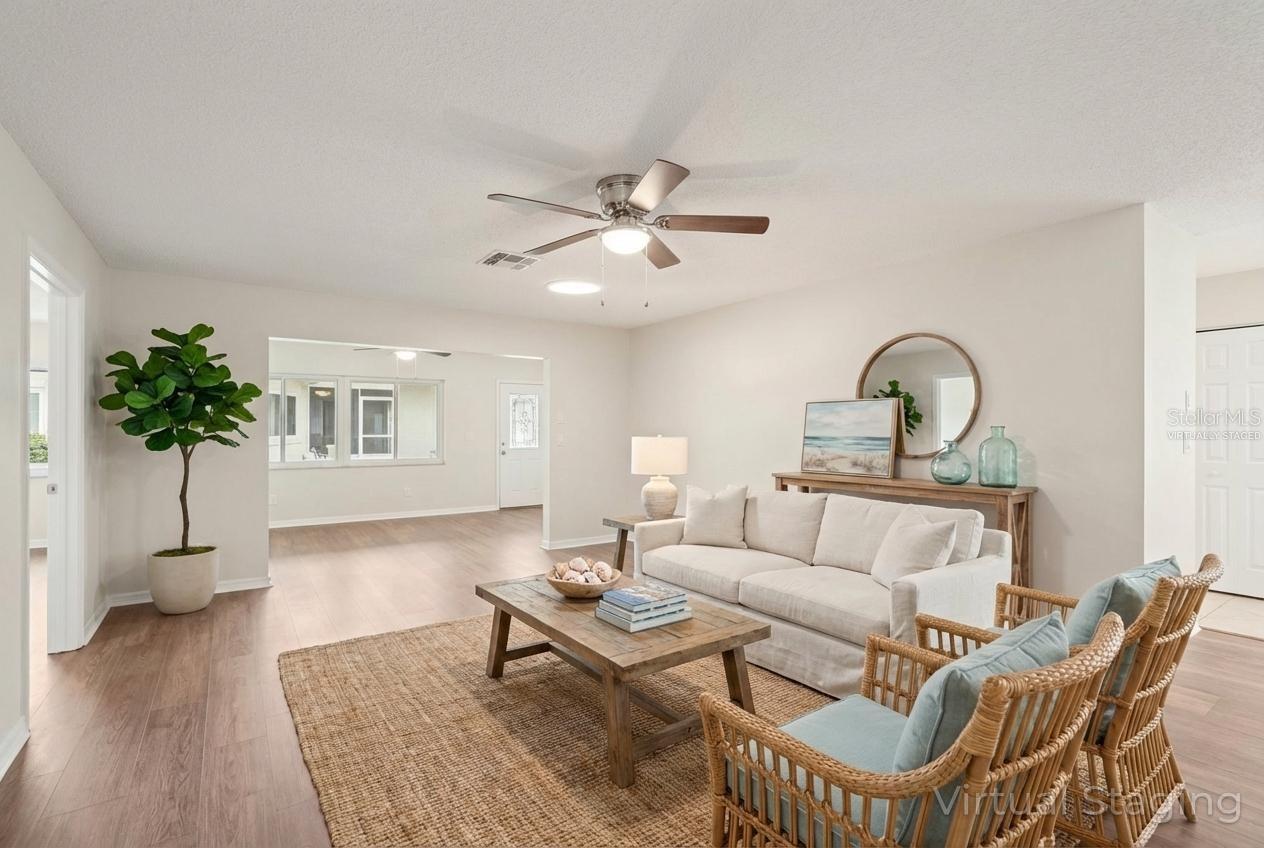 HIGHGATE IV CONDO - Residential