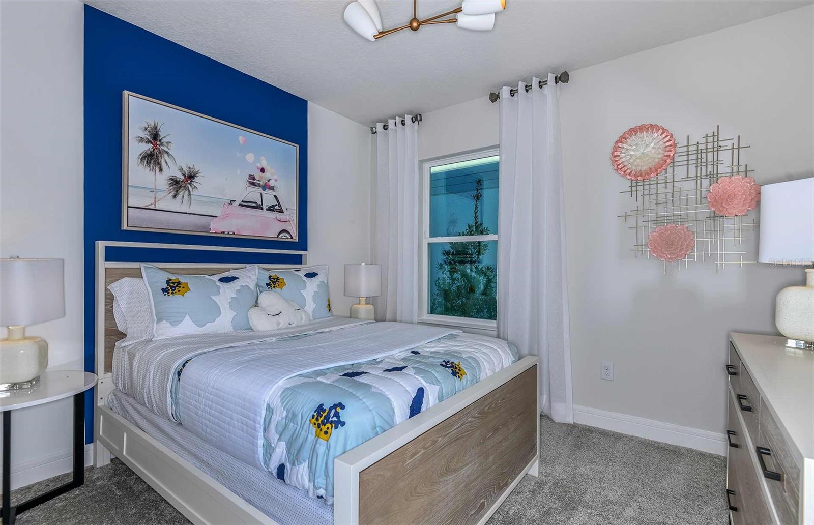 OAKFIELD LAKES - Residential