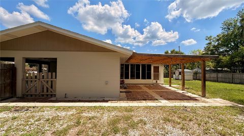 Tiny photo for 2710 SW 15th Street, Ocala, FL 34474 (MLS # S5147080)
