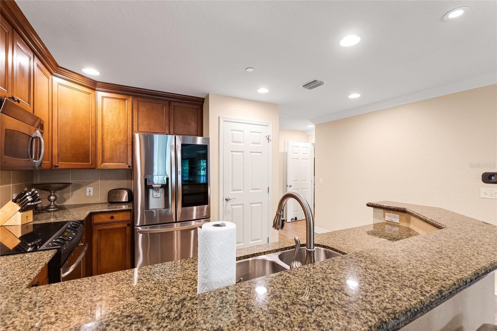 7656 WHISPER WAY 402