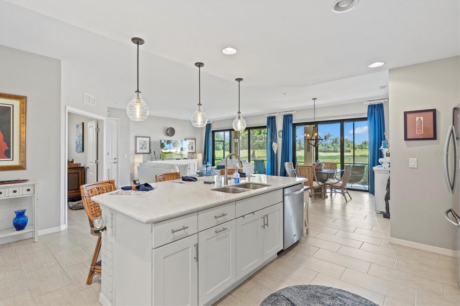 SARASOTA NATIONAL - Residential