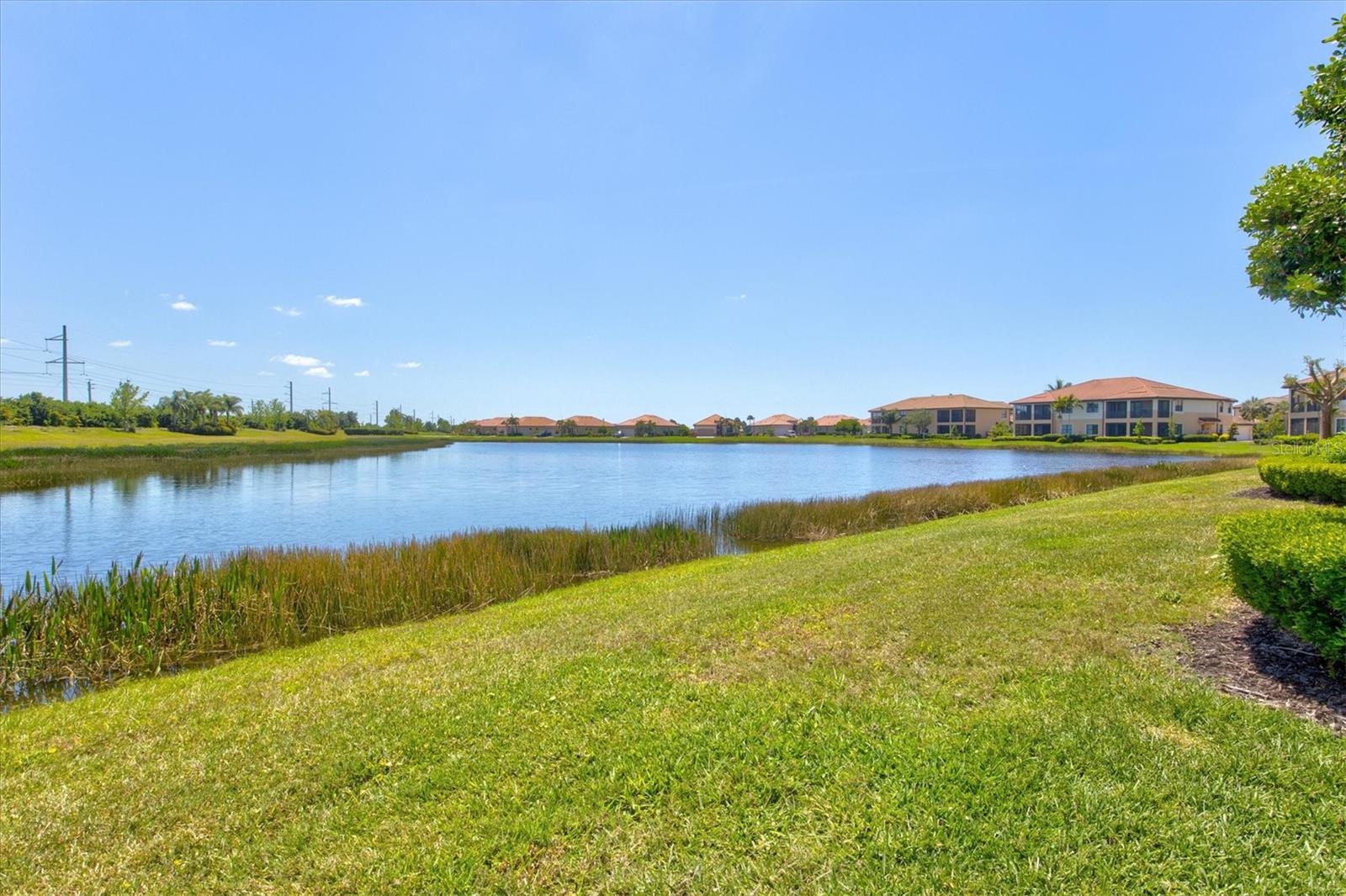 SARASOTA NATIONAL - Residential