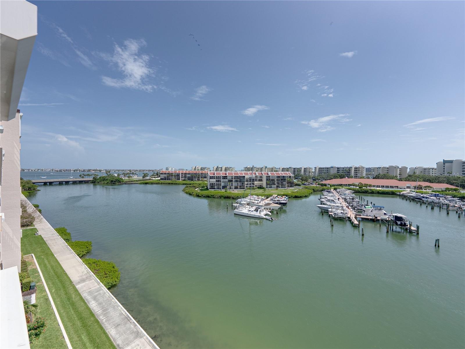 BAY ISLAND GROUP 14 - Residential