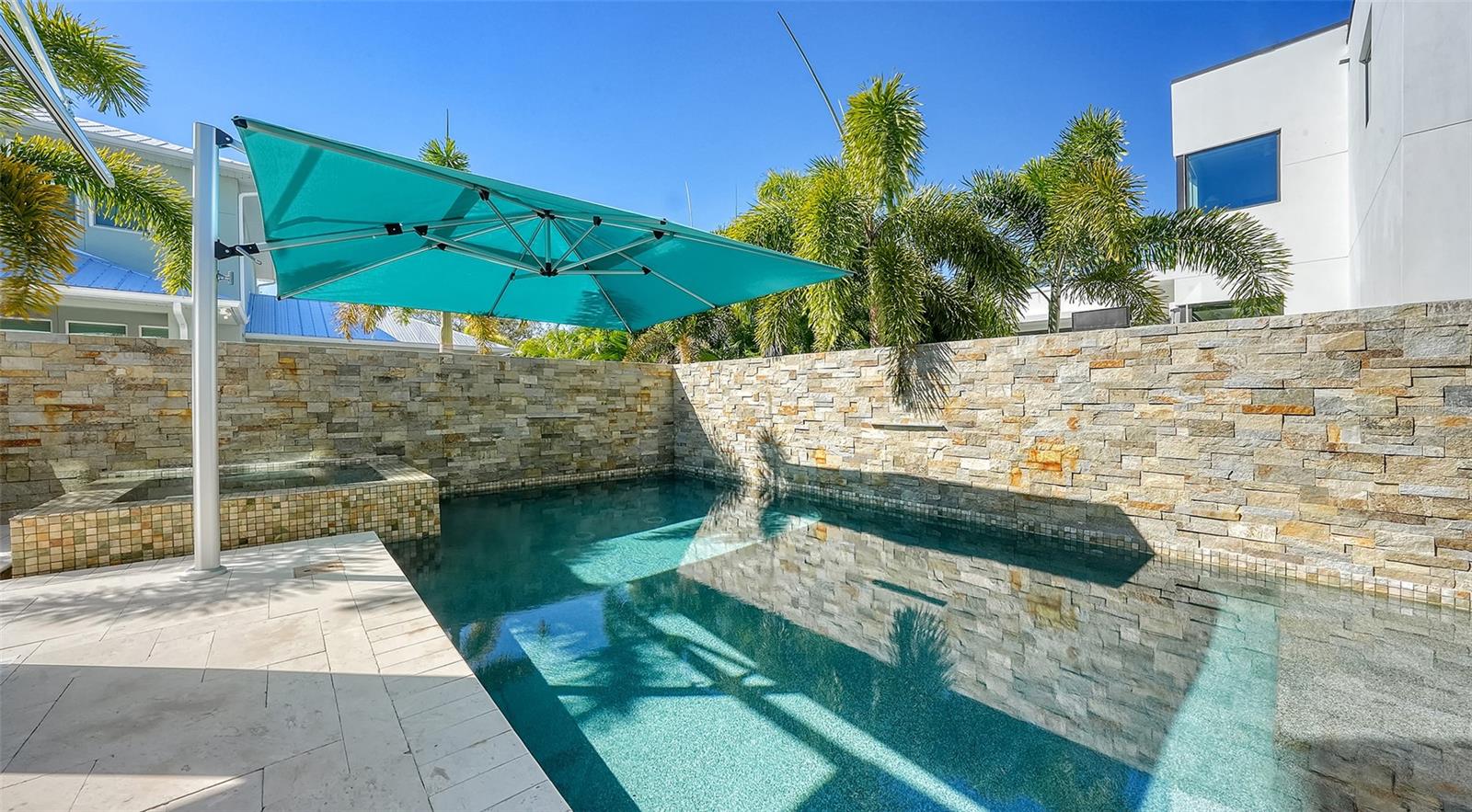 THE HOMES OF LAUREL PARK - Residential