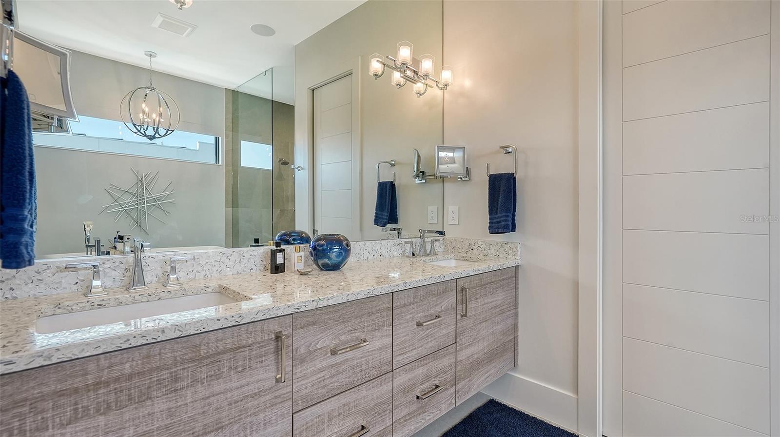 THE HOMES OF LAUREL PARK - Residential