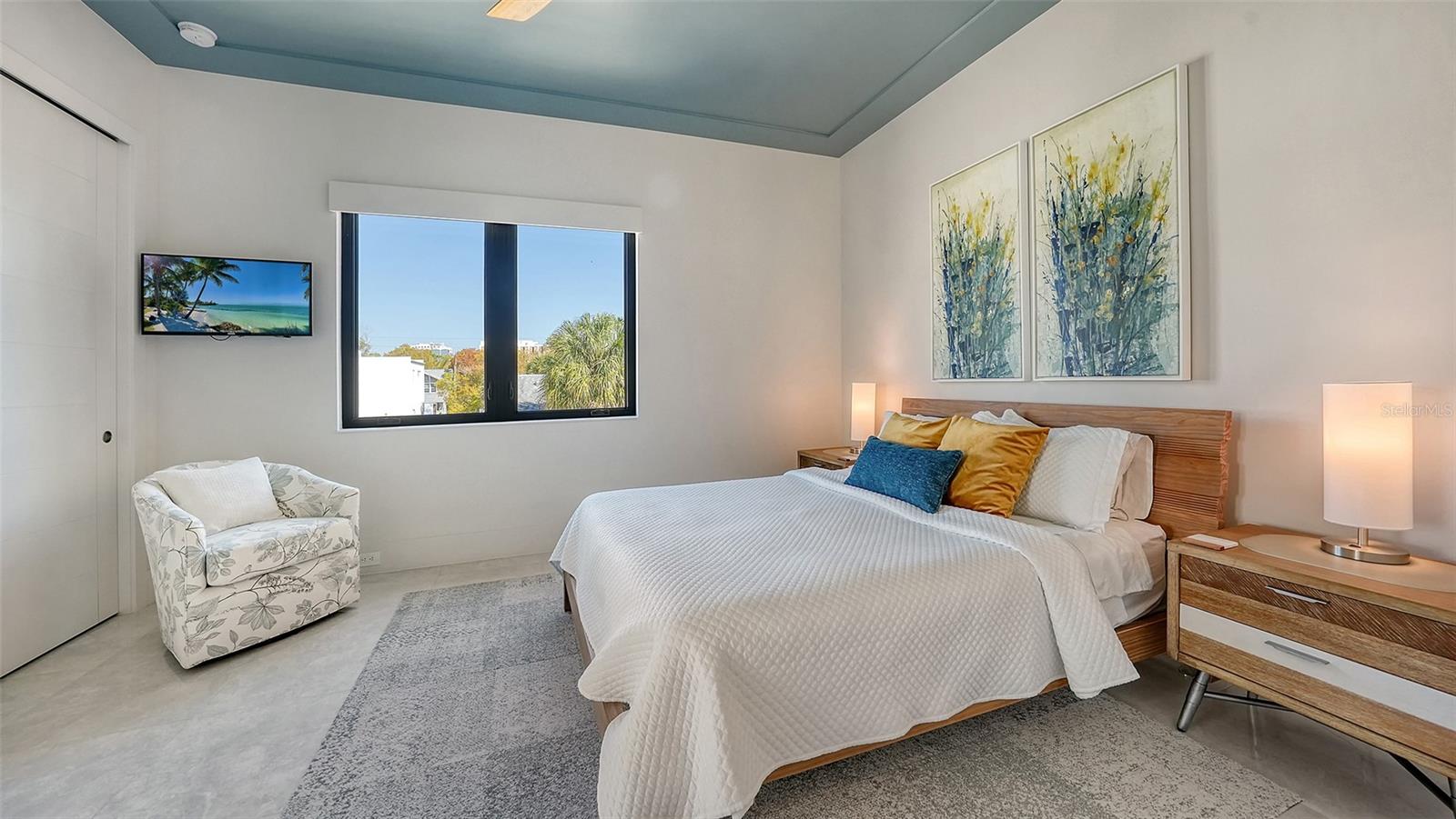 THE HOMES OF LAUREL PARK - Residential