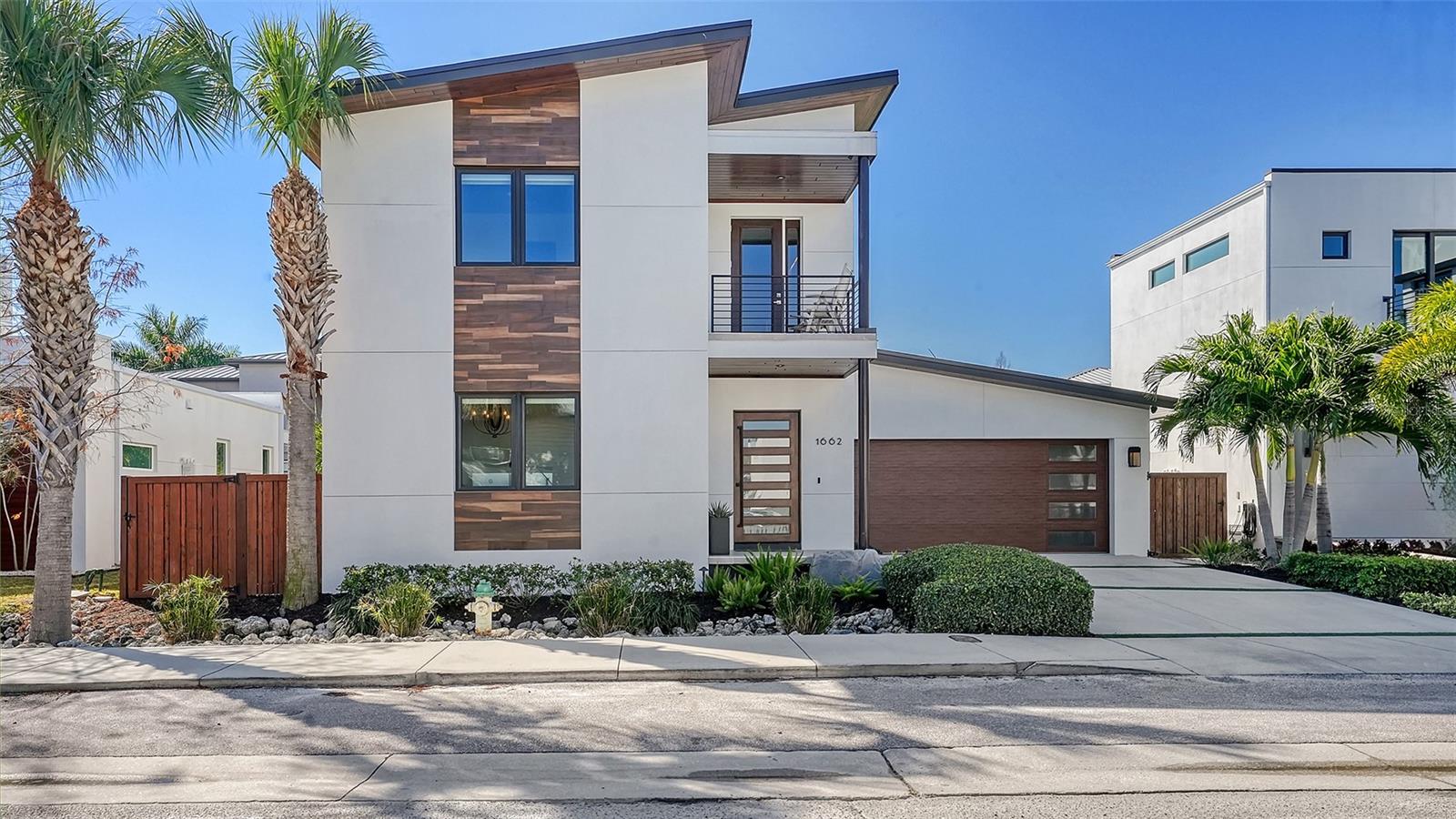 THE HOMES OF LAUREL PARK - Residential