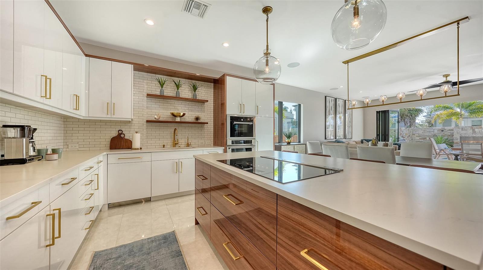 THE HOMES OF LAUREL PARK - Residential