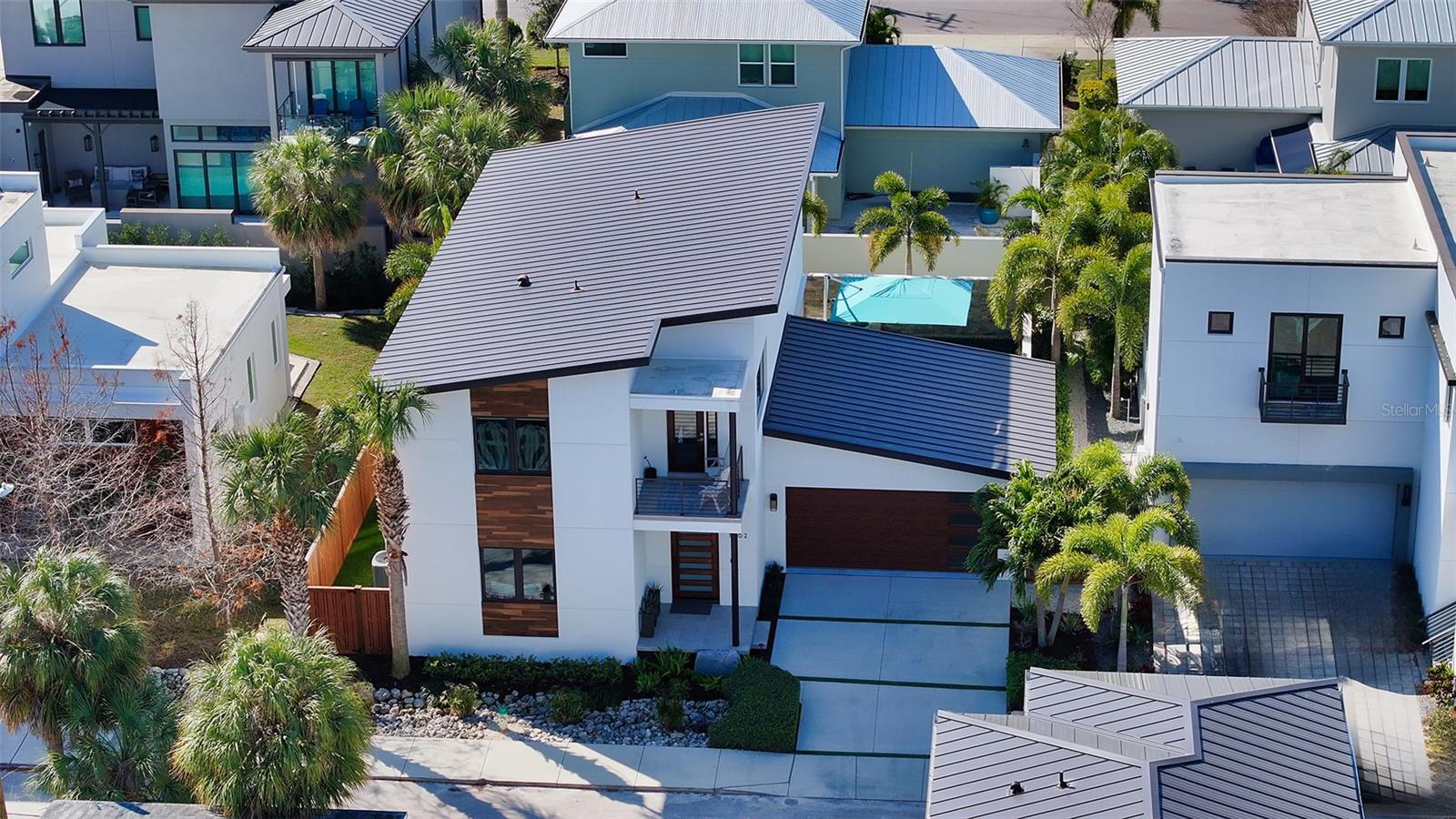 THE HOMES OF LAUREL PARK - Residential