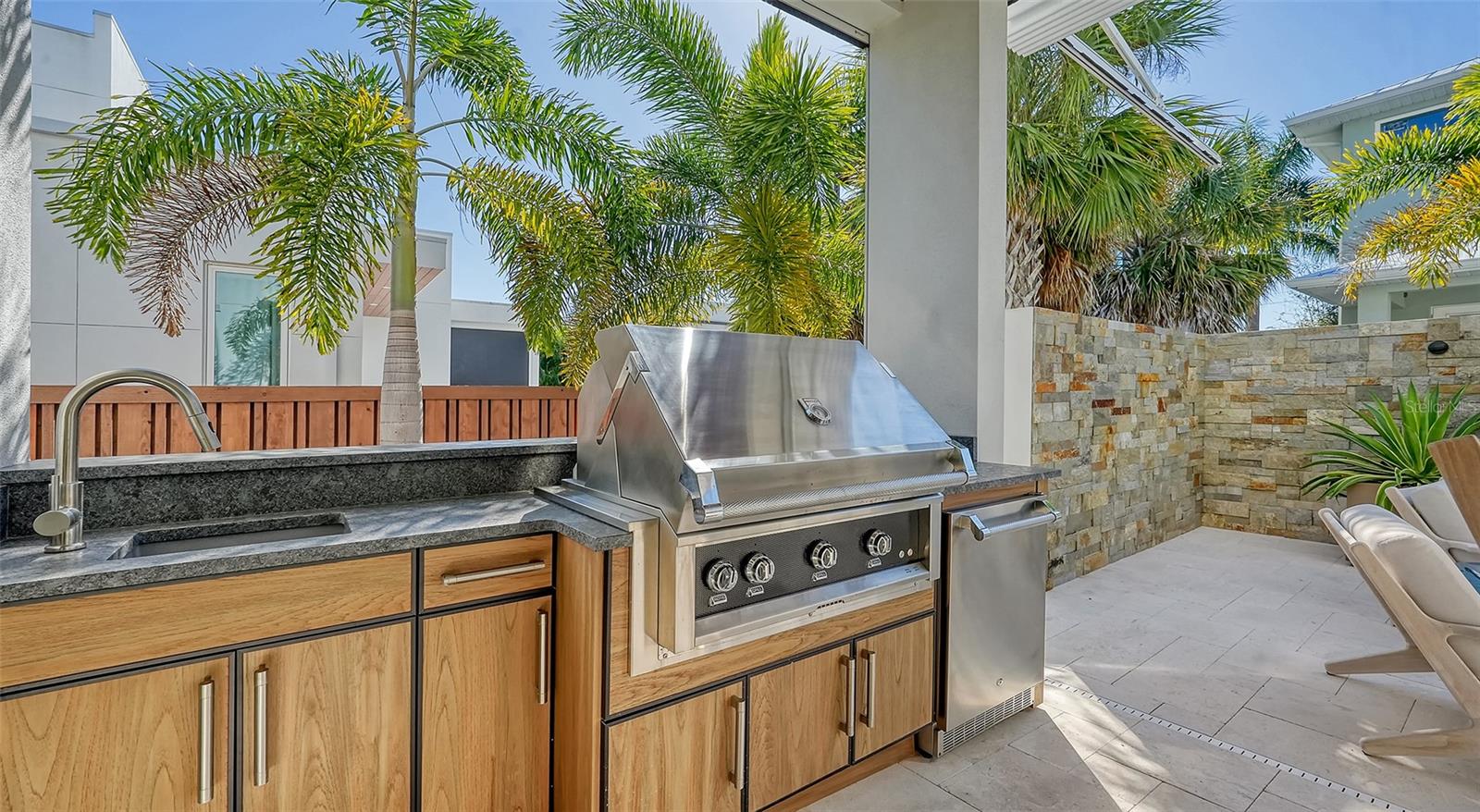 THE HOMES OF LAUREL PARK - Residential