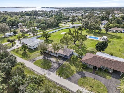 A home in PORT CHARLOTTE