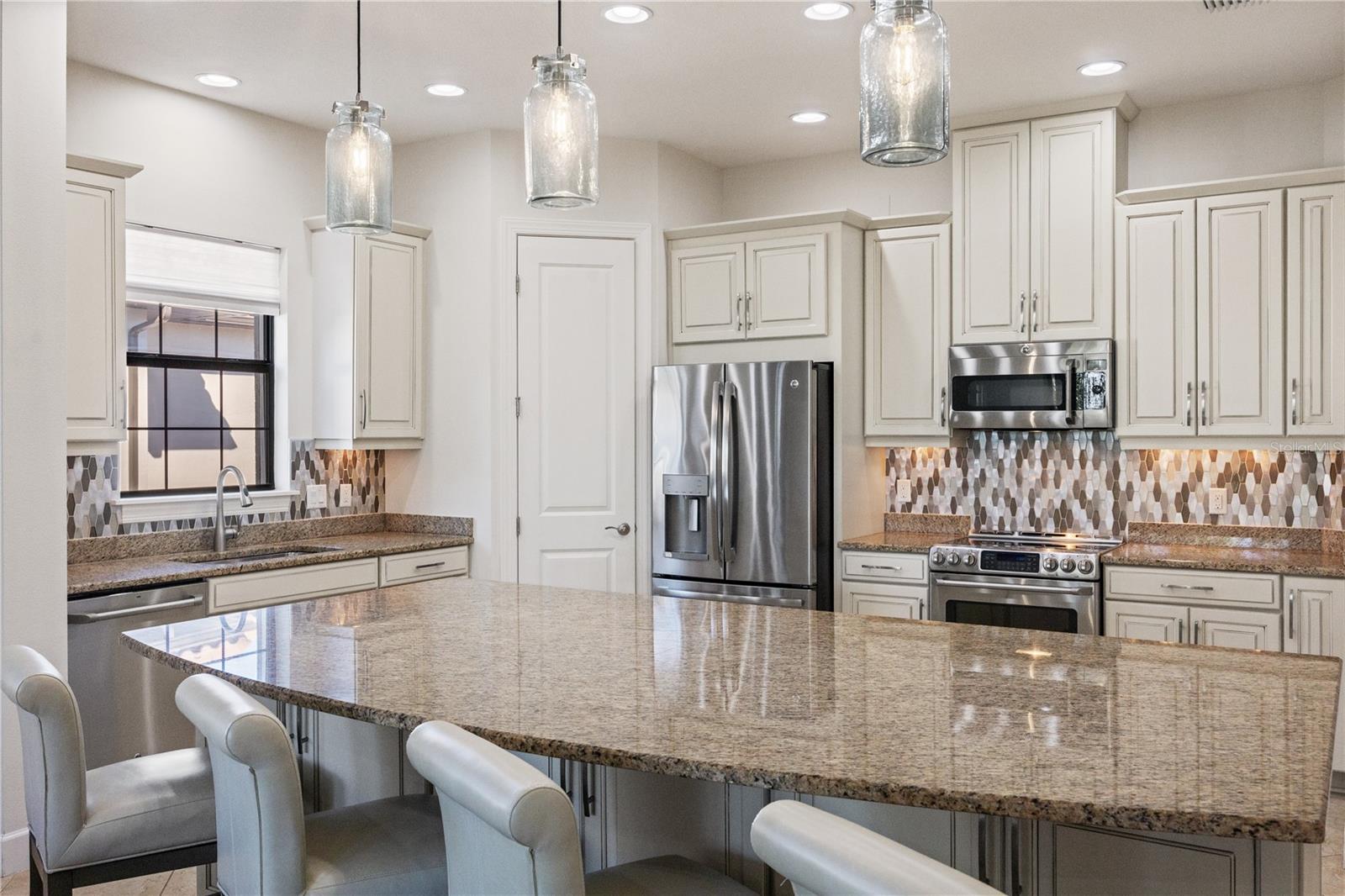 13510 MESSINA LOOP 107