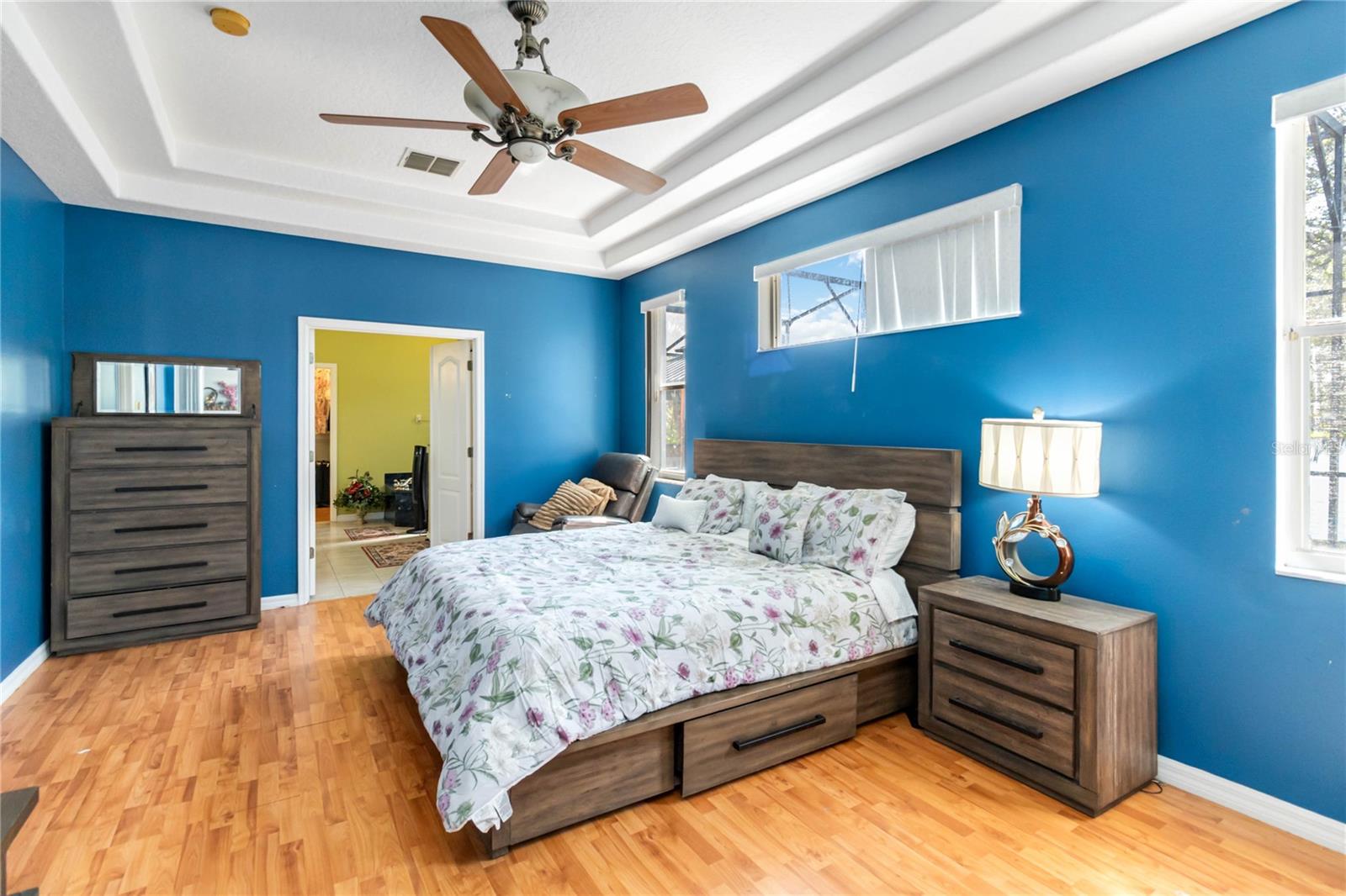 WATERFORD CHASE VILLAGE TR F - Residential Lease