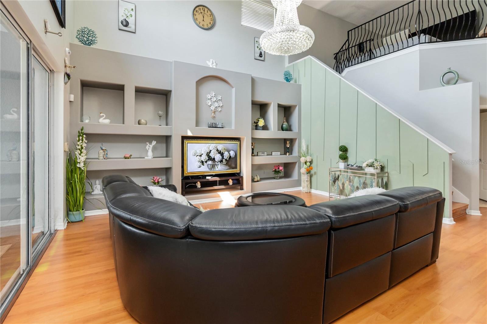 WATERFORD CHASE VILLAGE TR F - Residential Lease