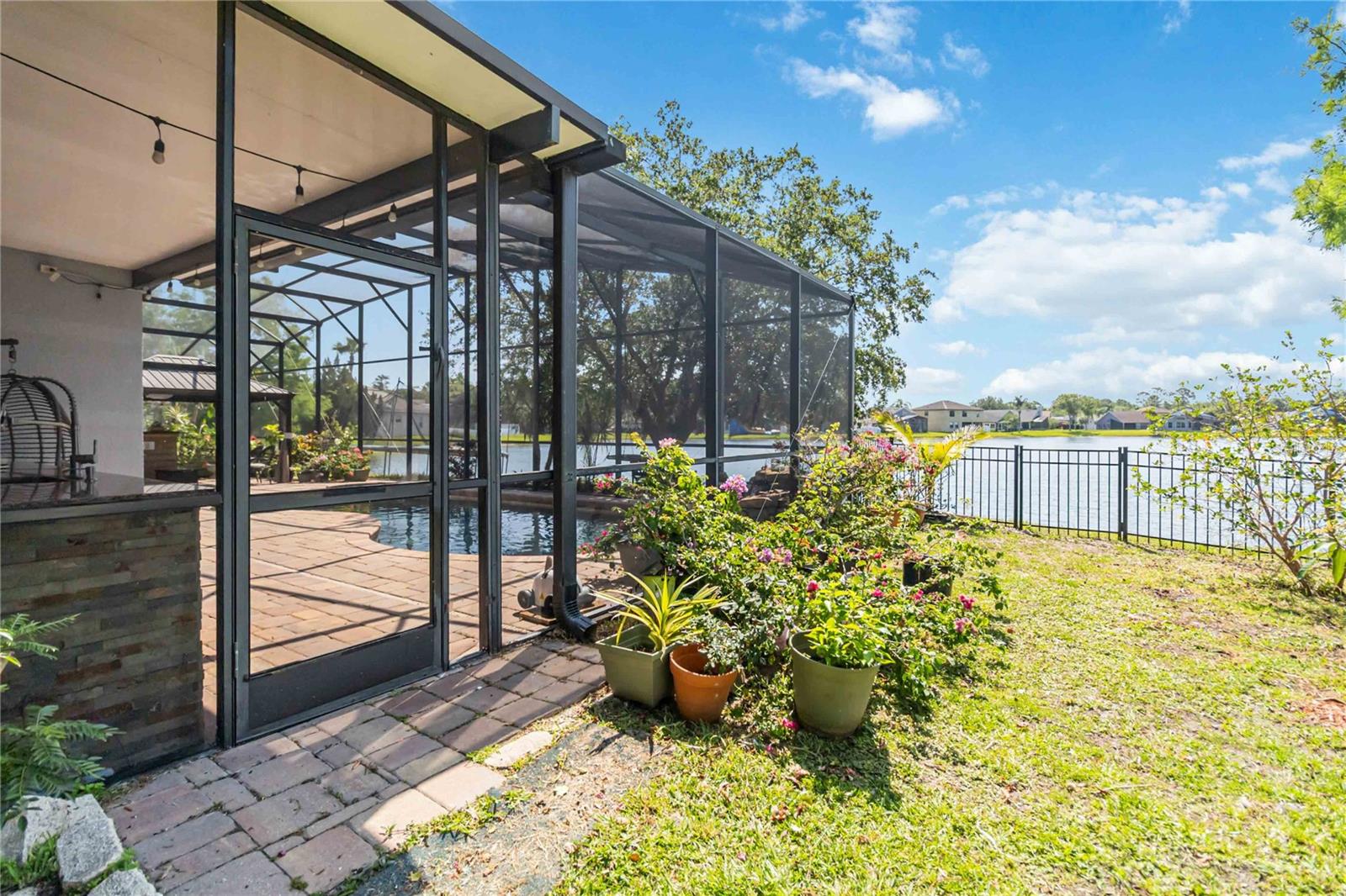 WATERFORD CHASE VILLAGE TR F - Residential Lease