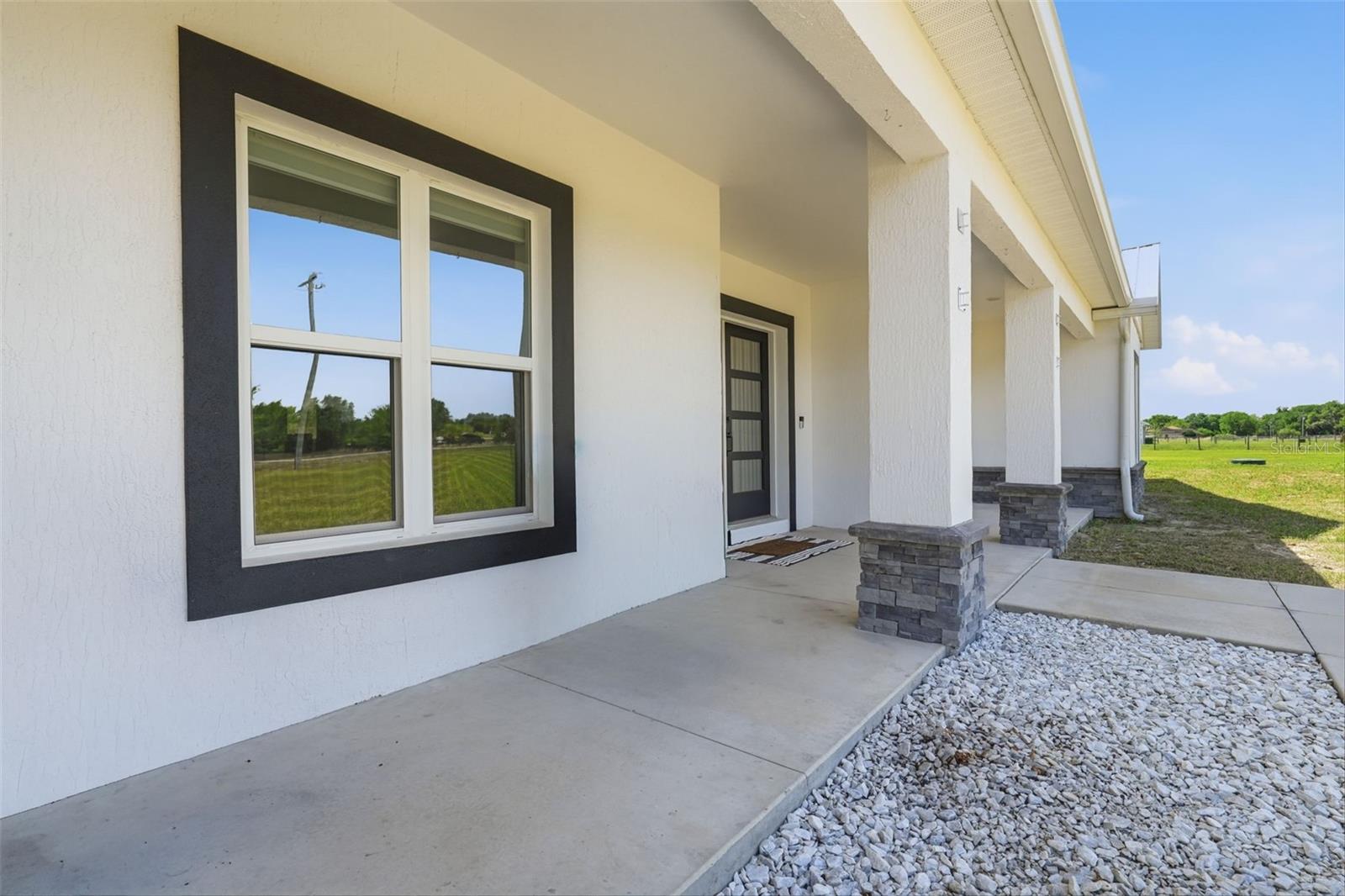 TWIN T OAKS - Residential