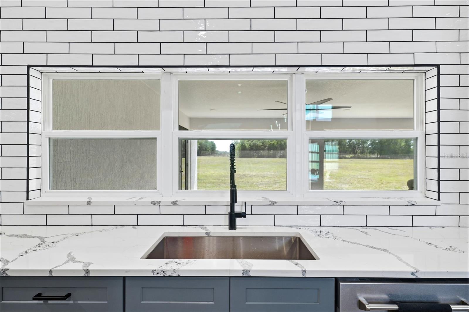 TWIN T OAKS - Residential
