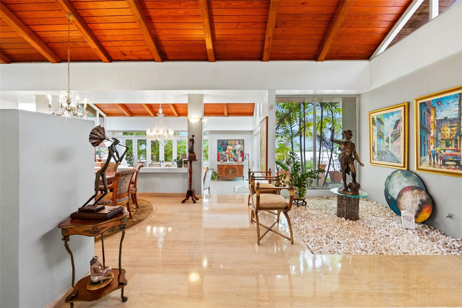 LA VILLA DE TORRIMAR - Residential