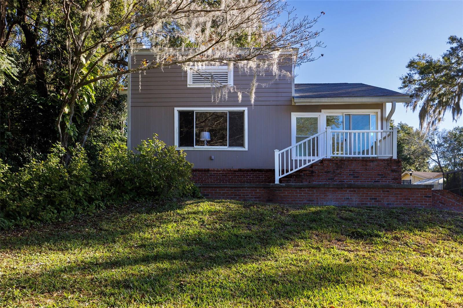 ACREAGE & UNREC - Residential Lease